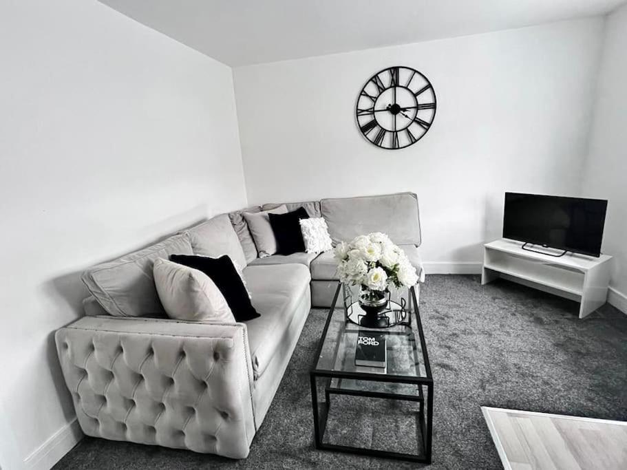 Harmony Home Lindley Huddersfield Exterior foto